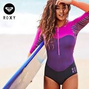 Roxy XY 1MM Bikini Springsuit, a long-sleeve wetsuit Size 10 Beach Surf Outdoor